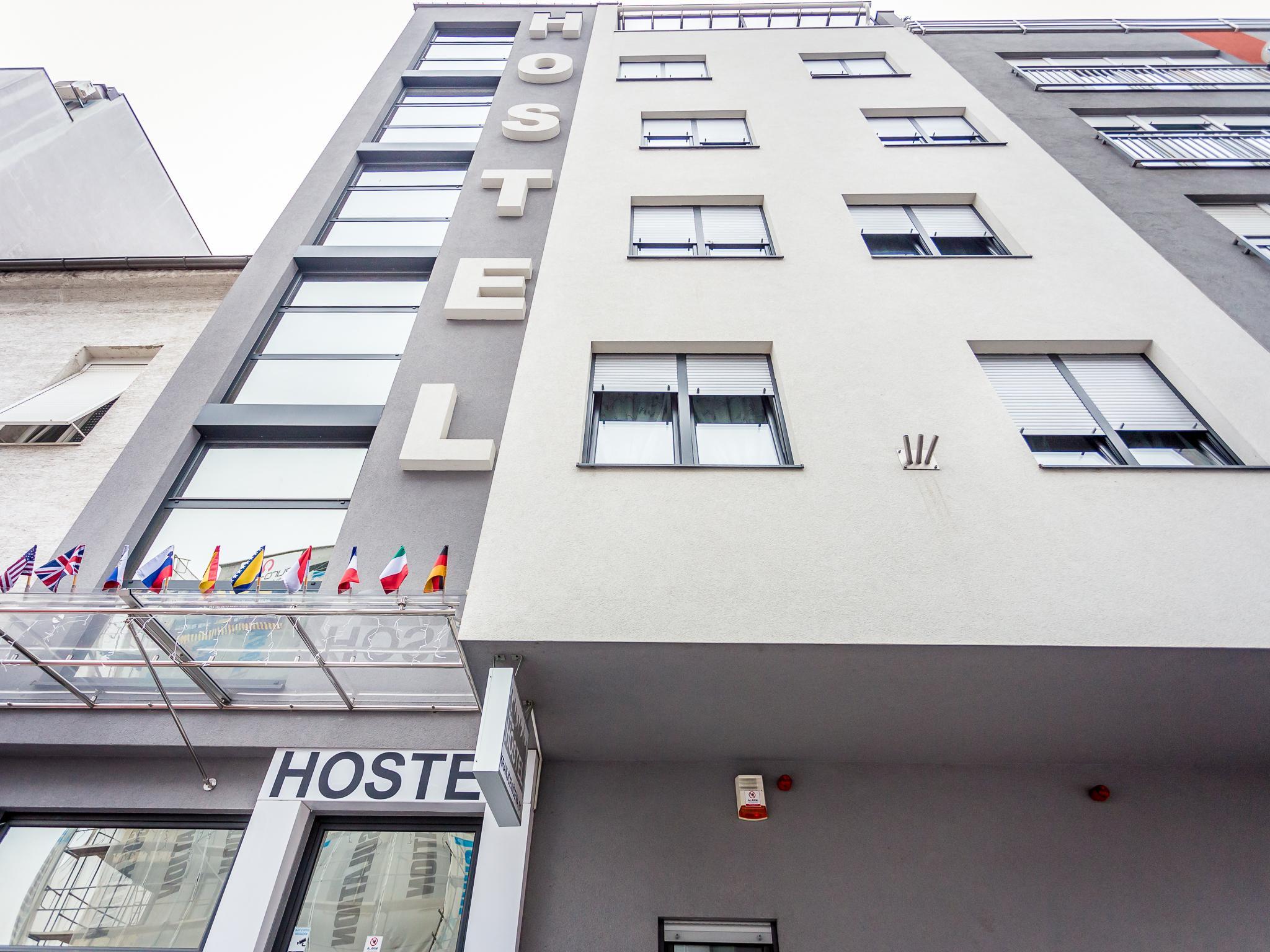 Hostel Moving Zagreb Exteriör bild